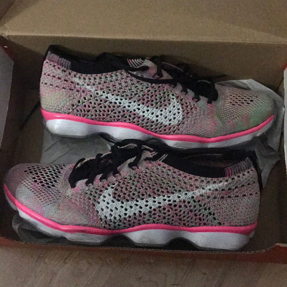 Women's Nike Fly Knit Zoom Agility